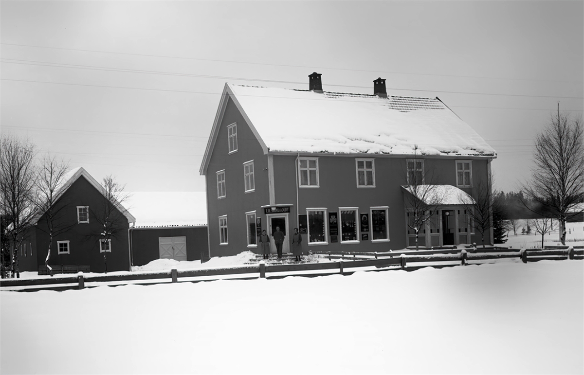 H. Sandholt Assortert Landhandleri - Foto Johannes Markus Holmsen